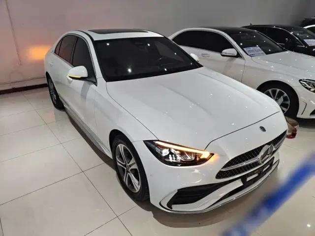 Mercedes-Benz C-Class — Фото автомобиля 21
