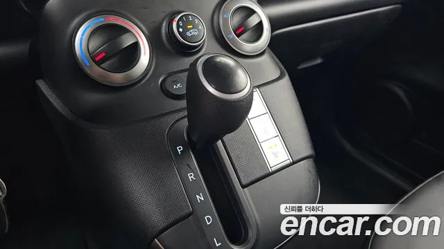 Hyundai Casper — Фото автомобиля 12