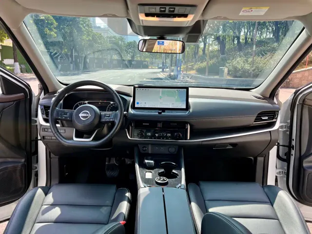 Nissan X-Trail — Фото автомобиля 14