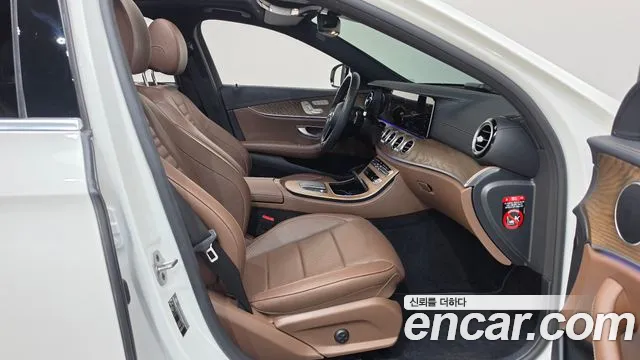 Mercedes-Benz E-Class W213 — Фото автомобиля 16