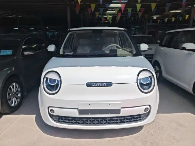 Changan Lumin — Фото автомобиля 2