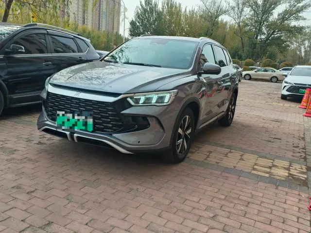 BYD Song Pro — Фото автомобиля 3