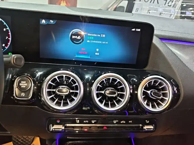 Mercedes-Benz GLA-Class — Фото автомобиля 12