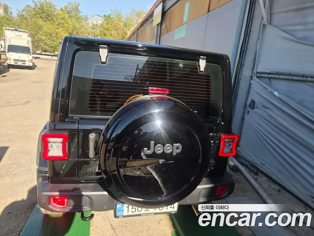Jeep Wrangler JL — Фото автомобиля 2
