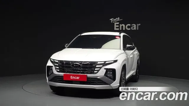 Hyundai Tucson Tucson (NX4) Бензин 1.6 турбо 2WD — Фото автомобиля 3