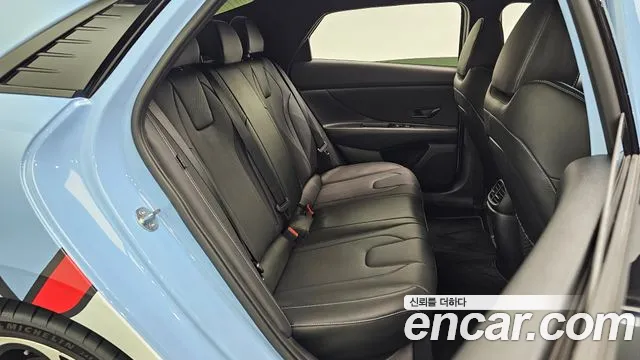 Hyundai Avante CN7 — Фото автомобиля 11