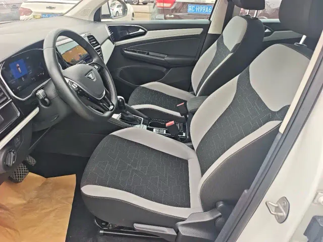 Jetta VS7 — Фото автомобиля 3