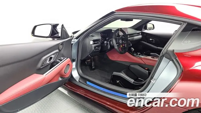Toyota Supra — Фото автомобиля 10
