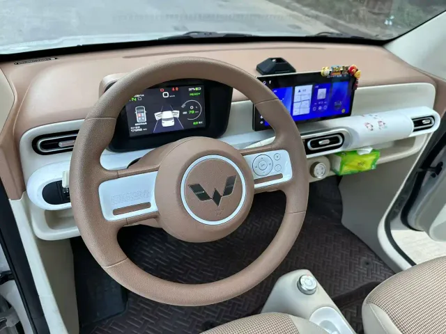 Wuling Hongguang Mini EV — Фото автомобиля 6