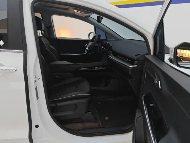 Hyundai Custo — Фото автомобиля 8