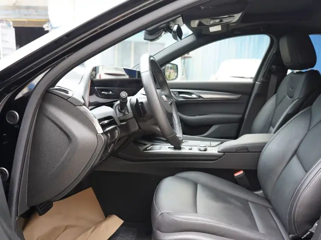Cadillac CT5 — Фото автомобиля 5