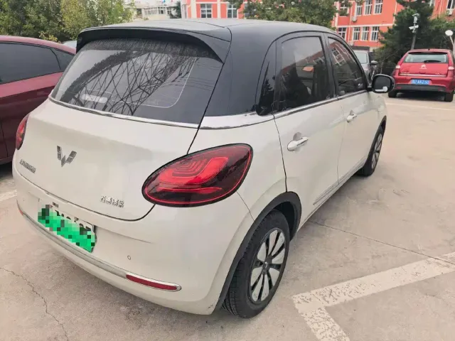 Wuling Bingo — Фото автомобиля 6