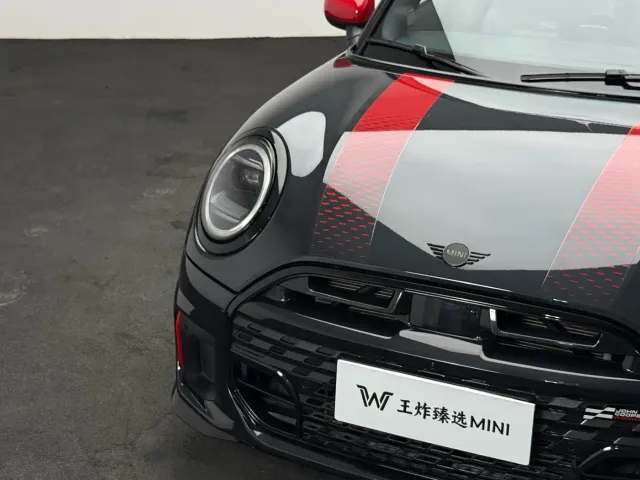 MINI John Cooper Works — Фото автомобиля 7