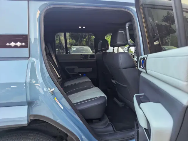 BYD FangChengBao Leopard 5 — Фото автомобиля 10