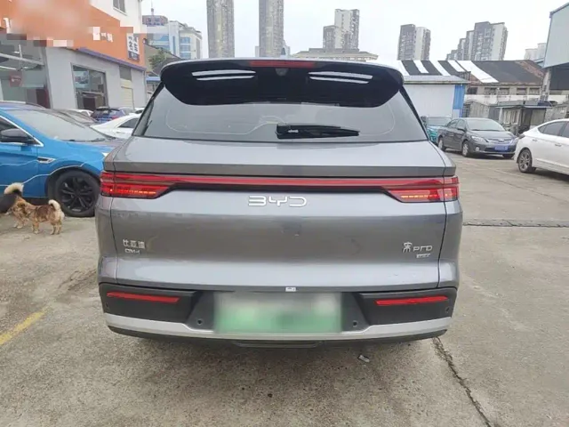 BYD Song Pro — Фото автомобиля 5