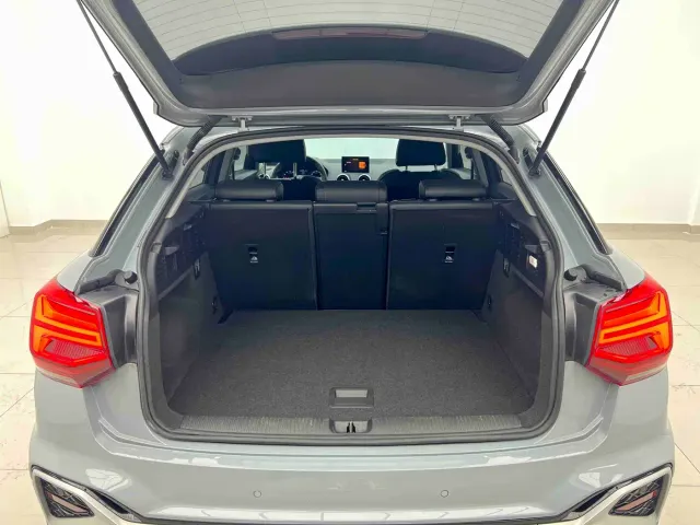 Audi Q2L — Фото автомобиля 8