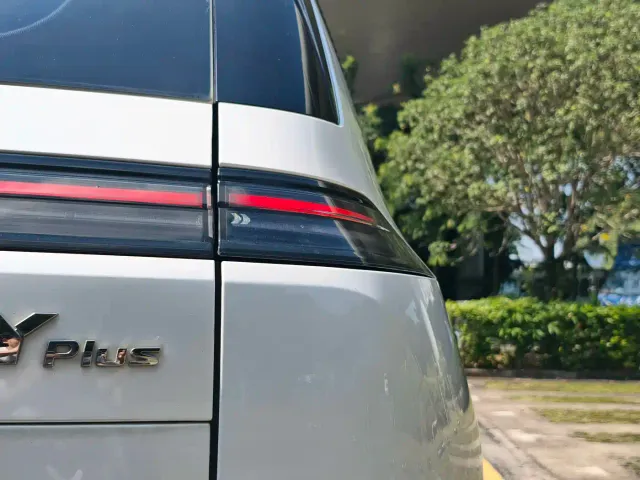 GAC Aion Y — Фото автомобиля 8
