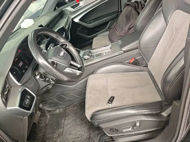 Audi A6L — Фото автомобиля 14