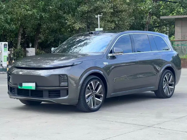 Фотография автомобиля — Li Auto L9