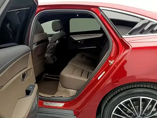 BYD Han — Фото автомобиля 13