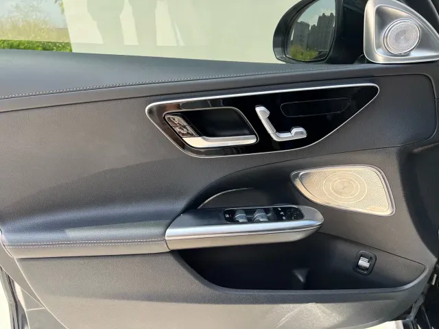 Mercedes-Benz C-Class — Фото автомобиля 14