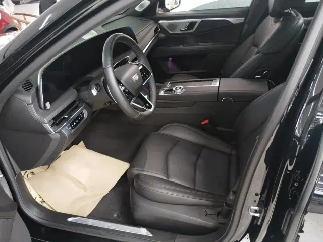 Cadillac CT6 — Фото автомобиля 15