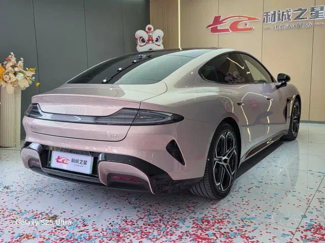 Xiaomi SU7 — Фото автомобиля 7