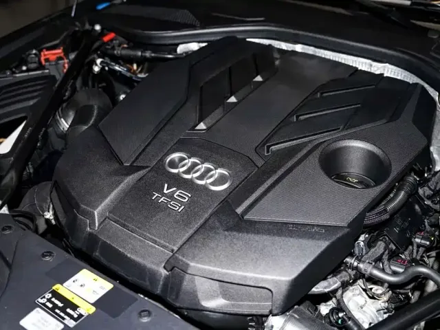 Audi A8 — Фото автомобиля 13