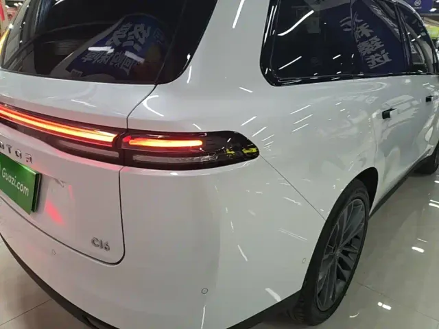 Leapmotor C16 — Фото автомобиля 7