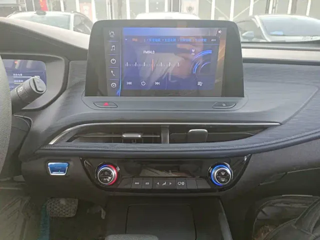 Buick Velite 6 — Фото автомобиля 12