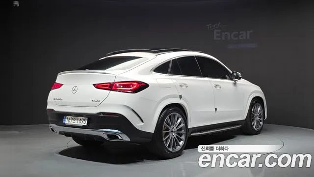 Mercedes-Benz GLE-Class — Фото автомобиля 2