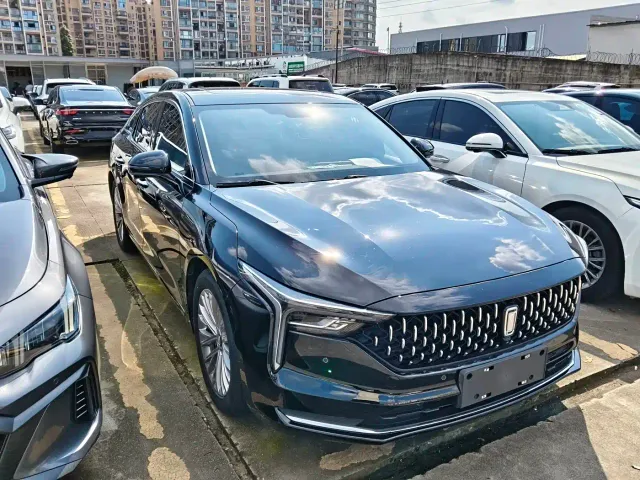 Bestune B70 — Фото автомобиля 3