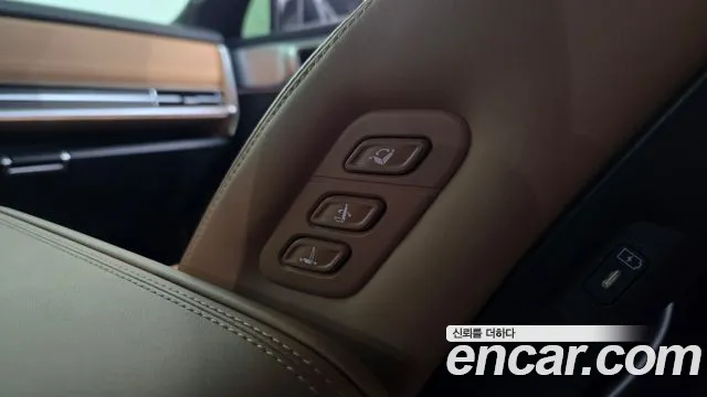 Hyundai Santa Fe MX5 — Фото автомобиля 28