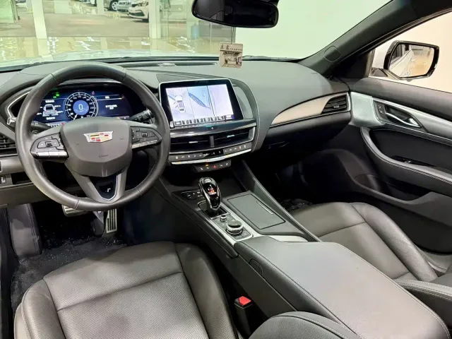 Cadillac CT5 — Фото автомобиля 6
