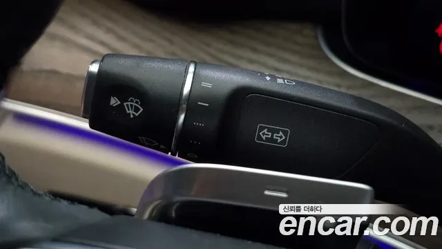 Mercedes-Benz E-Class — Фото автомобиля 15