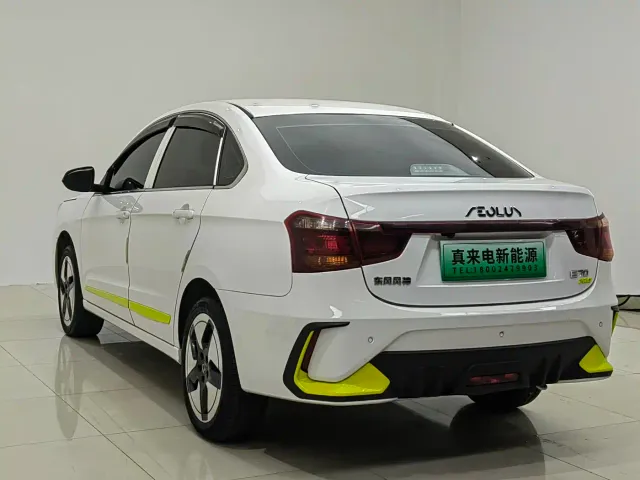 Dongfeng Fengshen E70 — Фото автомобиля 16