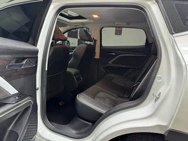 Haval H6 — Фото автомобиля 8