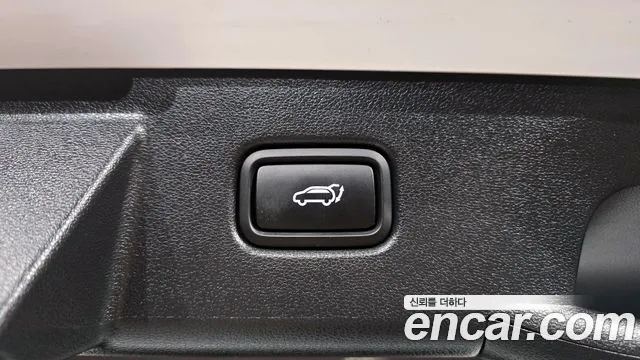 Hyundai Tucson Tucson (NX4) Бензин 1.6 турбо 2WD — Фото автомобиля 18