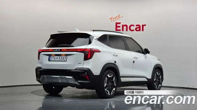 Kia Seltos — Фото автомобиля 2