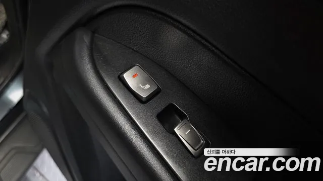 KG_Mobility_Ssangyong Rexton Новый Rexton Sport Дизель 2.2 2WD — Фото автомобиля 27