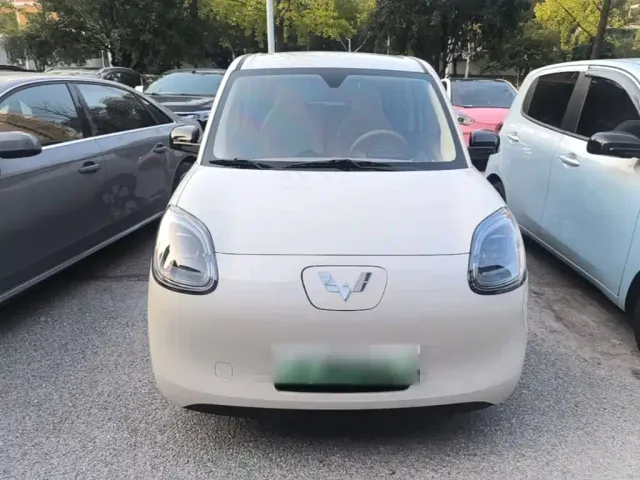 Wuling Hongguang Mini EV — Фото автомобиля 2