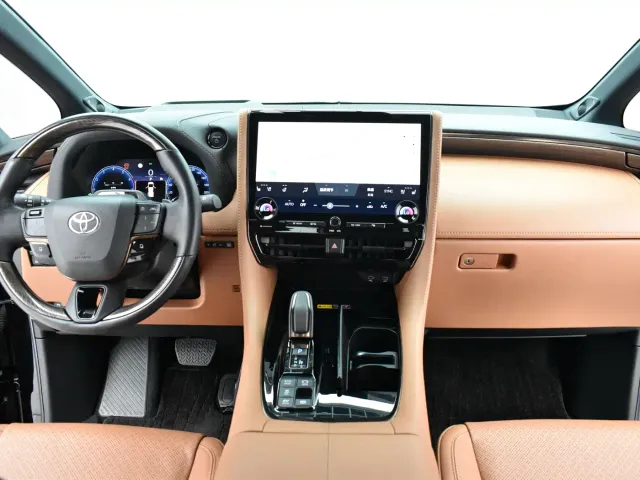 Toyota Alphard — Фото автомобиля 9