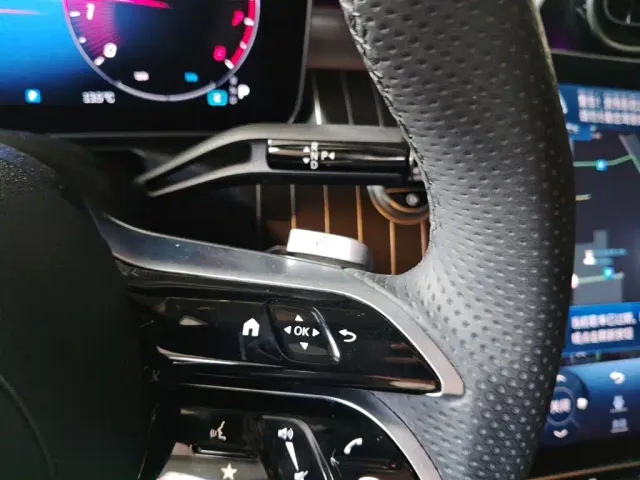 Mercedes-Benz C-Class — Фото автомобиля 13