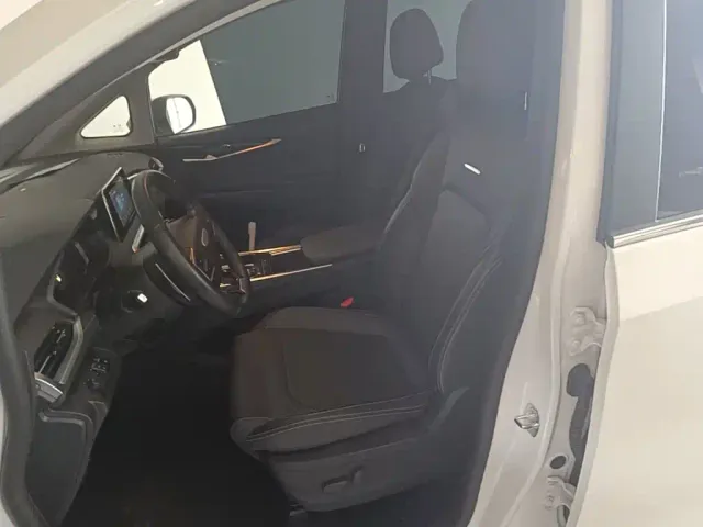 Maxus G50 — Фото автомобиля 10