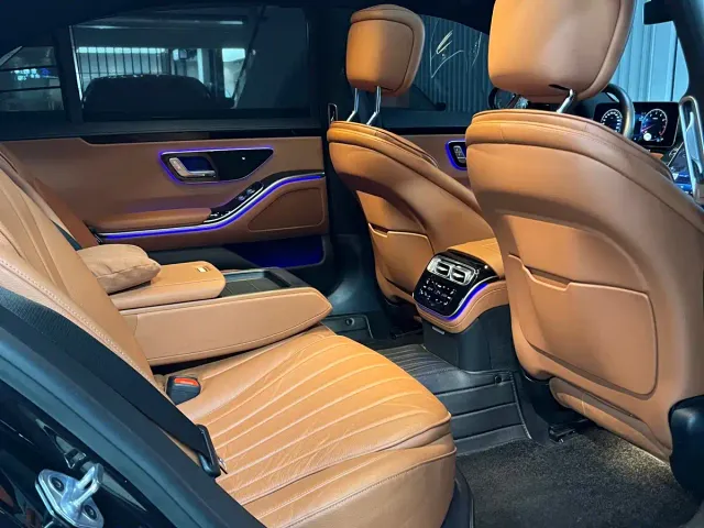 Mercedes-Benz S-Class — Фото автомобиля 19