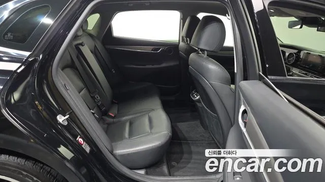 Hyundai Grandeur Grandeur (New) — Фото автомобиля 12