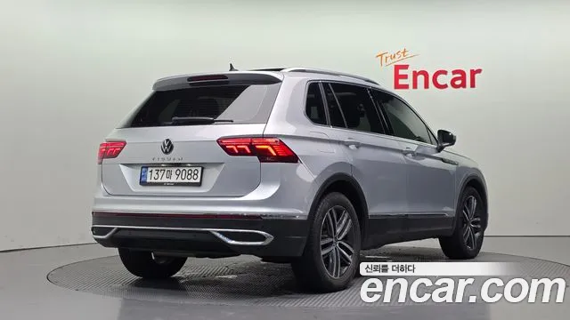Volkswagen Tiguan Tiguan 2 поколение 2.0 TDI Prestige — Фото автомобиля 2