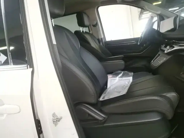 Maxus G10 — Фото автомобиля 24