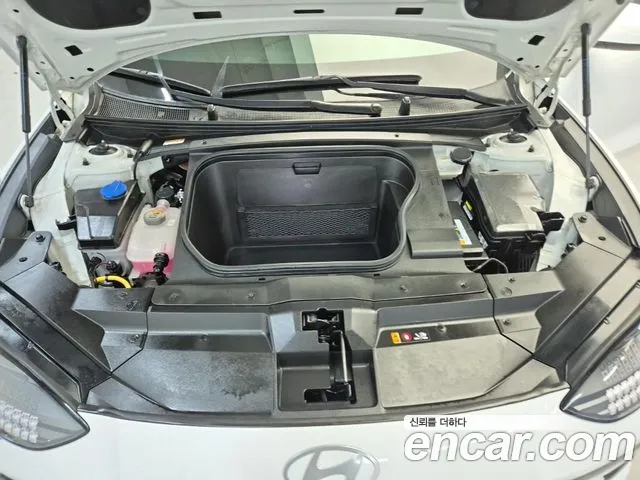 Hyundai Ioniq 6 — Фото автомобиля 15