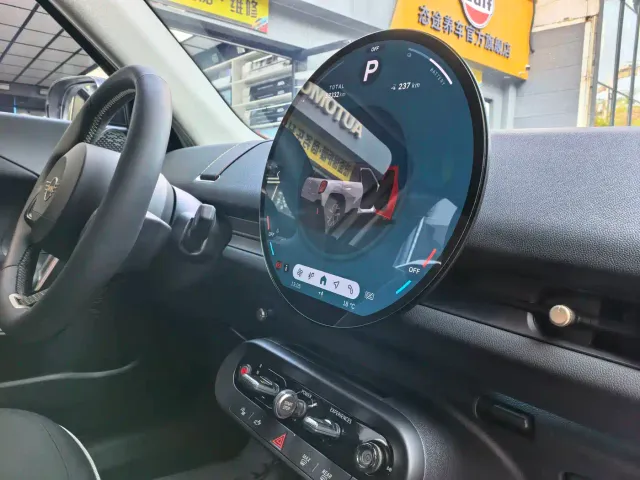 MINI Electric ACEMAN — Фото автомобиля 12
